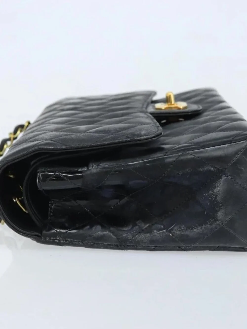 CHANEL Matelasse Chain Shoulder Bag Leather Black Gold CC Auth 88183